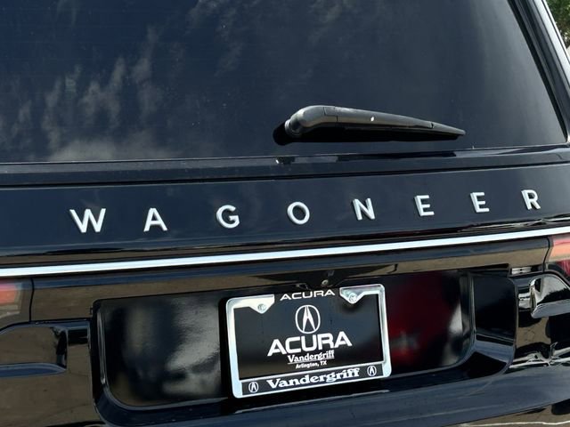 Used 2022 Jeep Wagoneer Series II AWD/4WD image 7