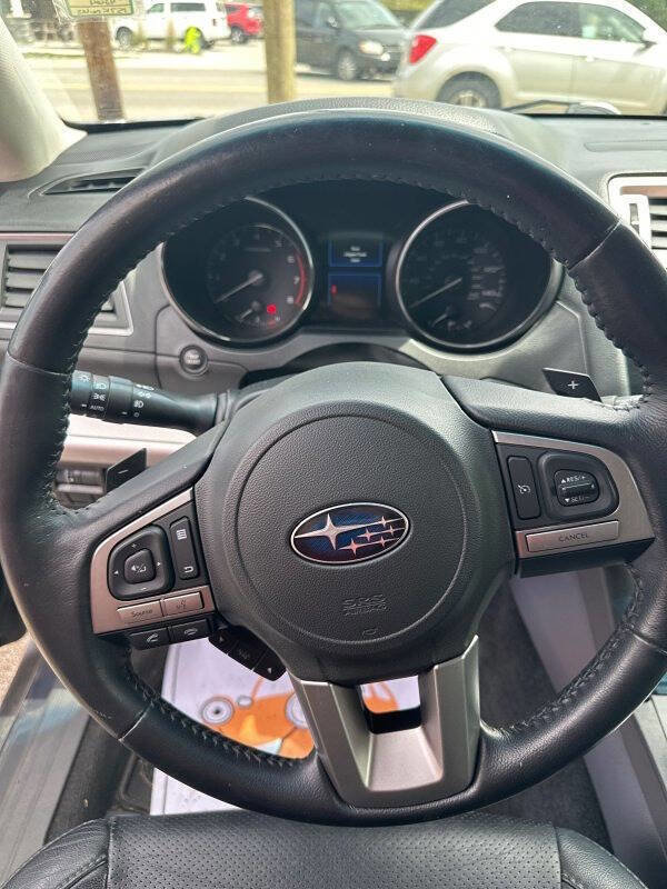 Used 2015 Subaru Outback 2.5i Premium AWD/4WD image 7