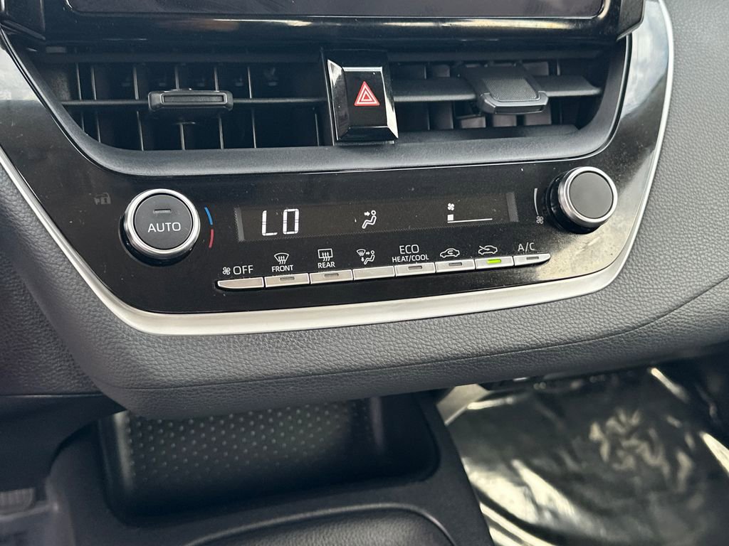 Used 2023 Toyota Corolla LE image 22