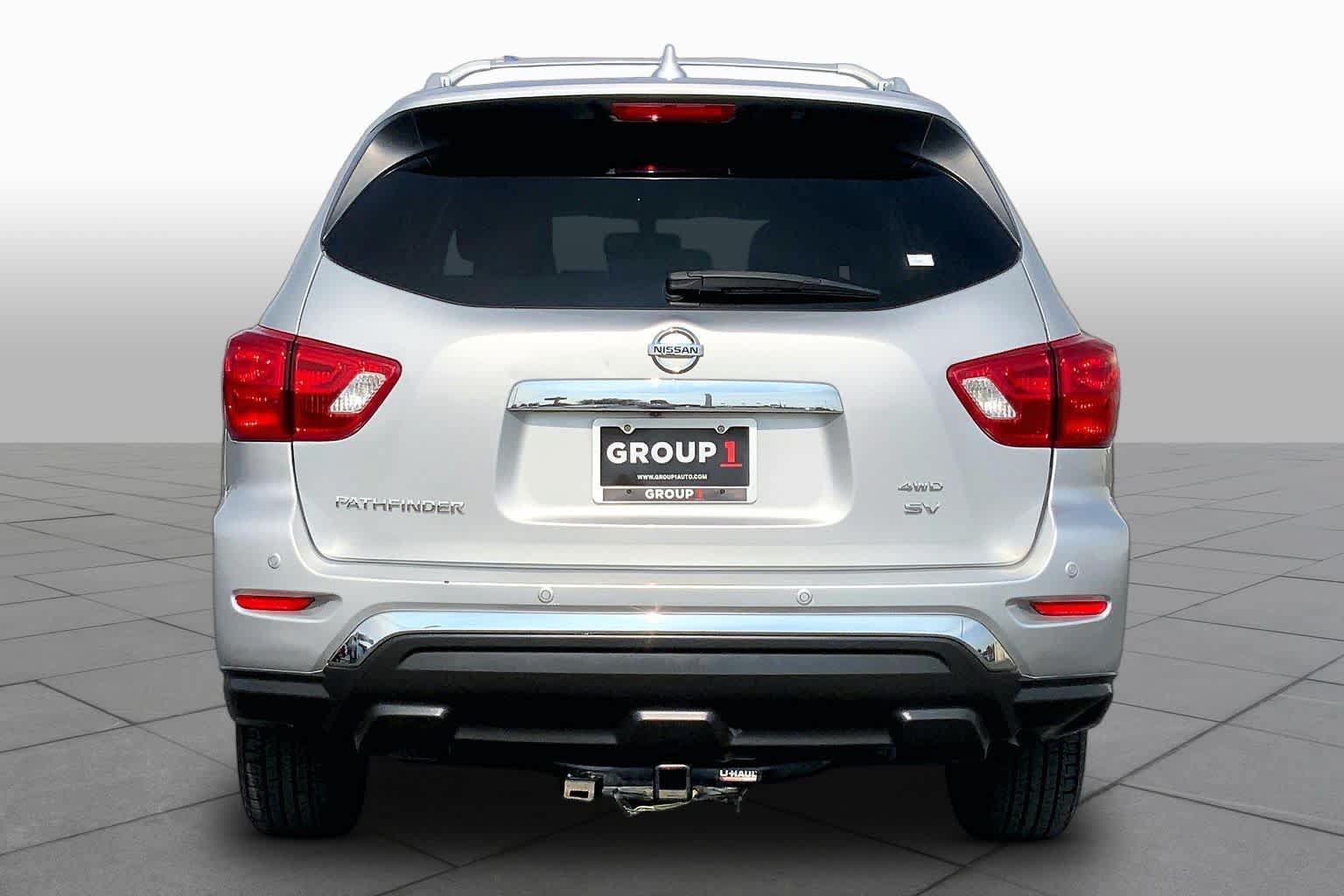 Used 2019 Nissan Pathfinder SV AWD/4WD image 4