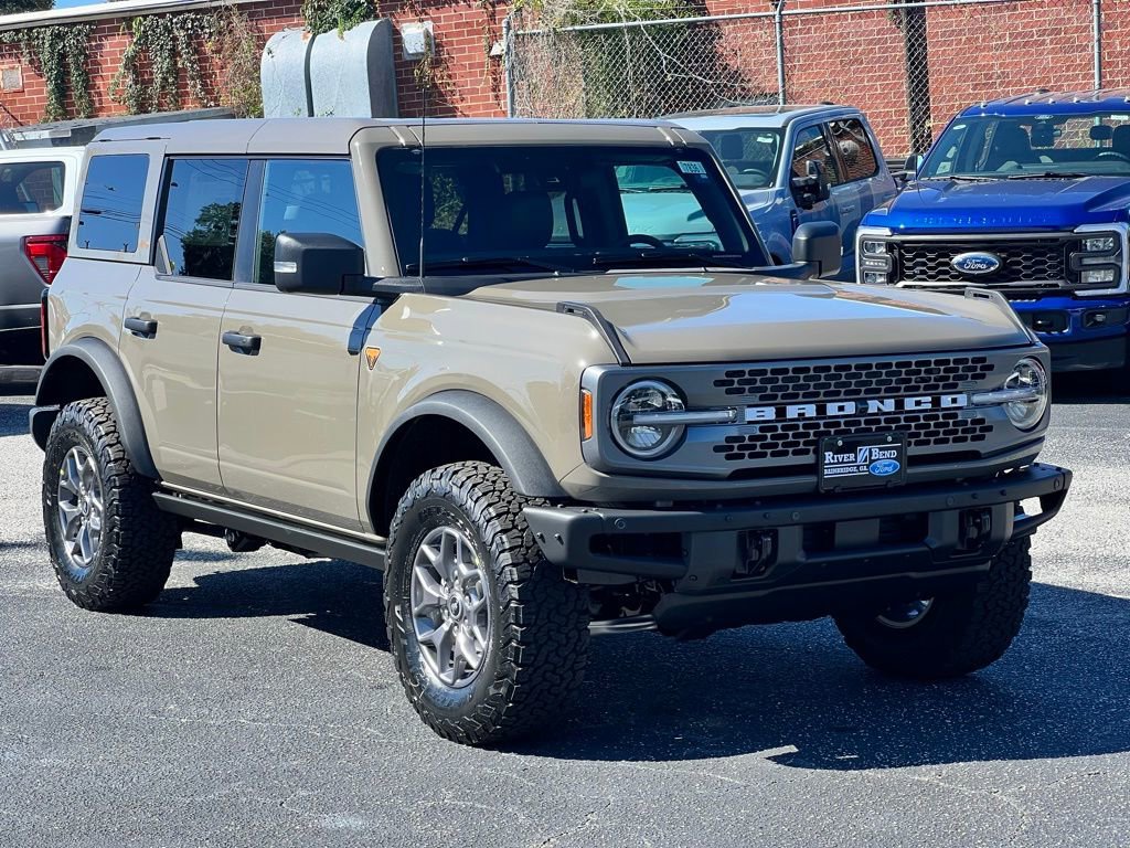 New 2025 Ford Bronco Badlands image 7