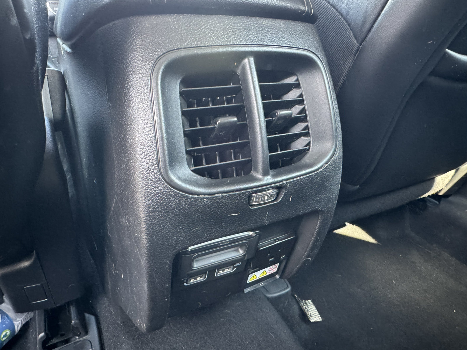 Used 2019 Jeep Cherokee Limited AWD/4WD image 25