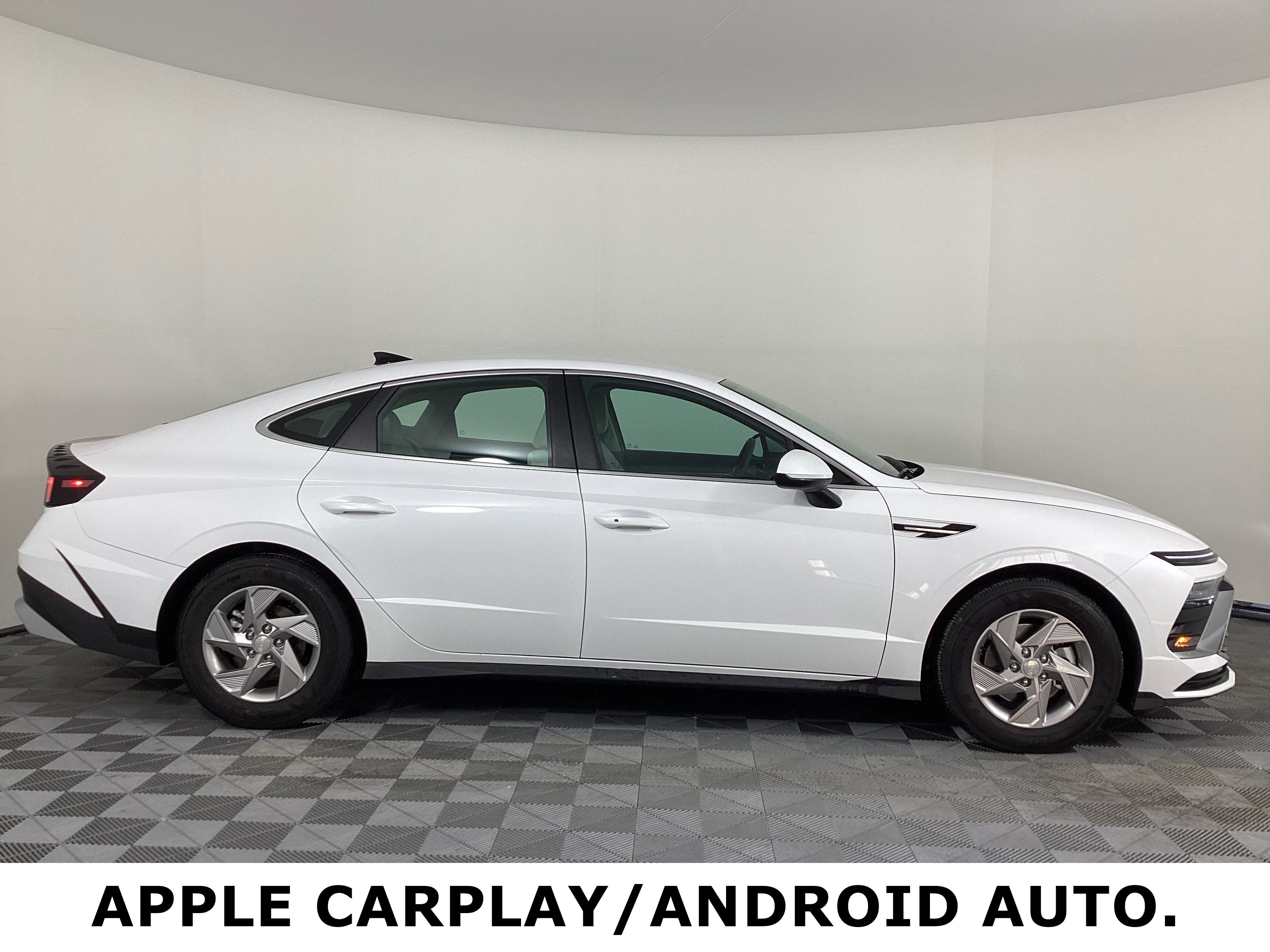 Certified 2025 Hyundai Sonata SE image 4