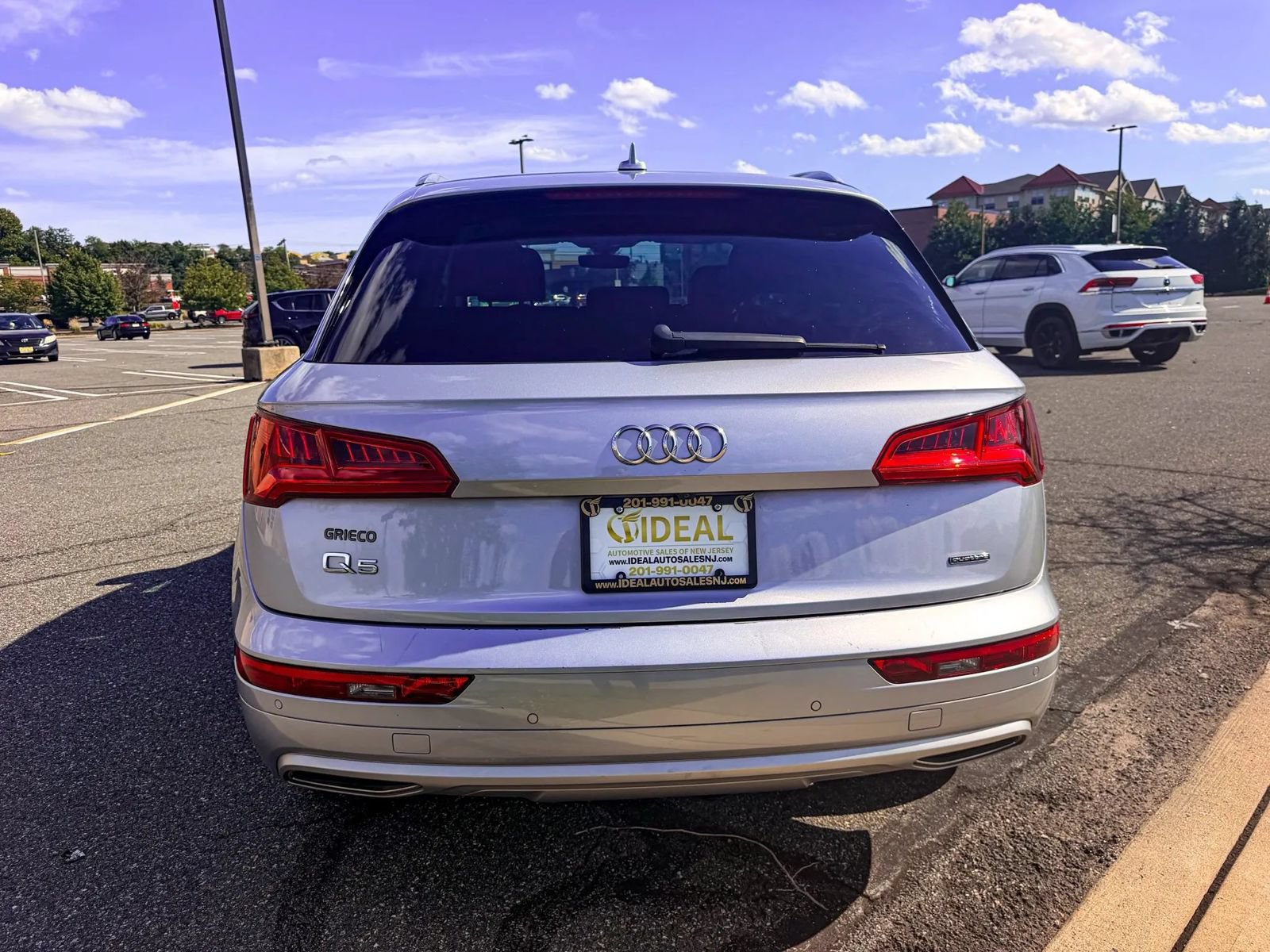 Used 2019 Audi Q5 2.0T Premium Plus w/ Premium Plus Package AWD/4WD image 4