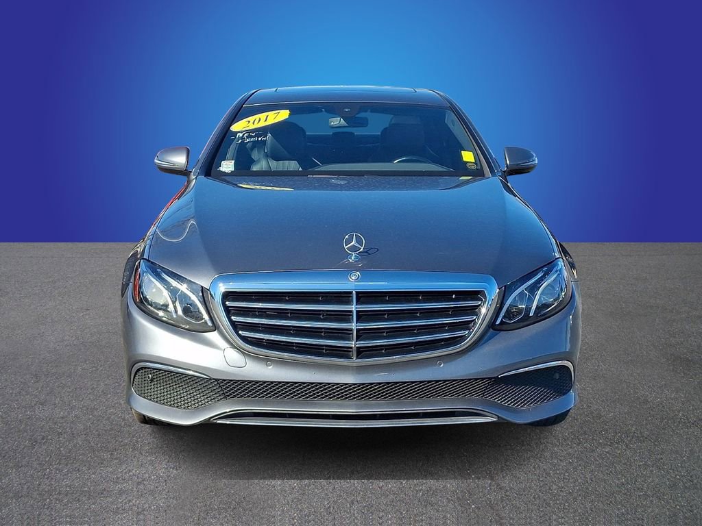 Used 2017 Mercedes-Benz E 300 4MATIC image 2