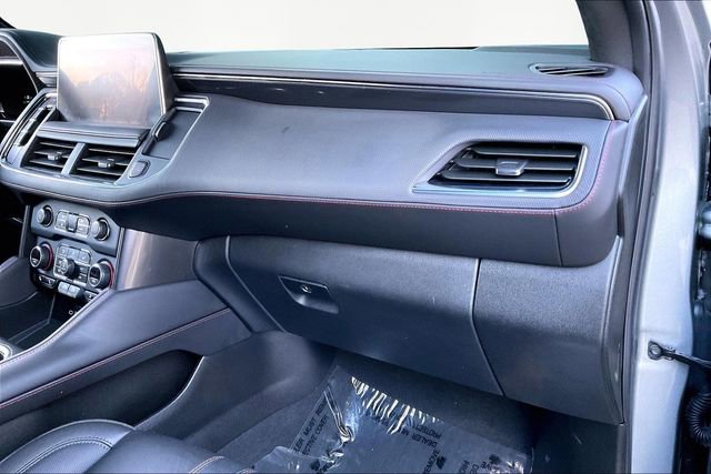 Used 2024 Chevrolet Suburban RST w/ Luxury Package image 19