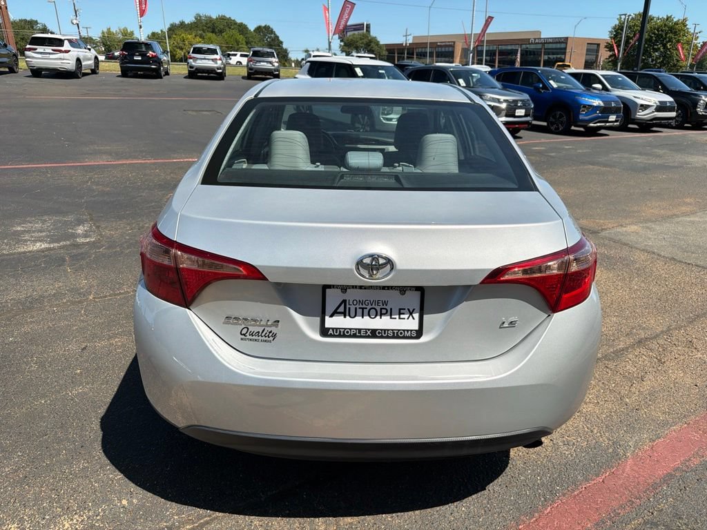 Used 2017 Toyota Corolla LE w/ Carpet Mat Package (TMS) FWD image 7