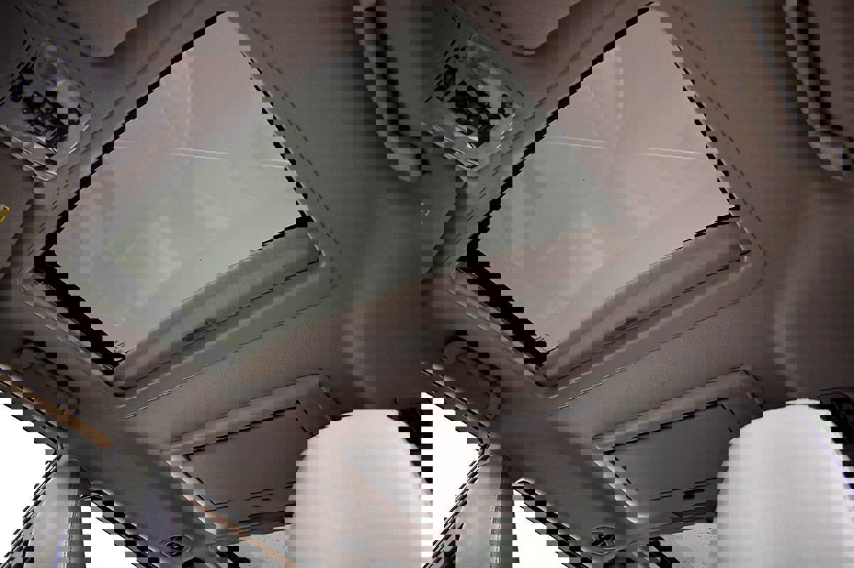 Used 2015 Toyota Sienna XLE image 31