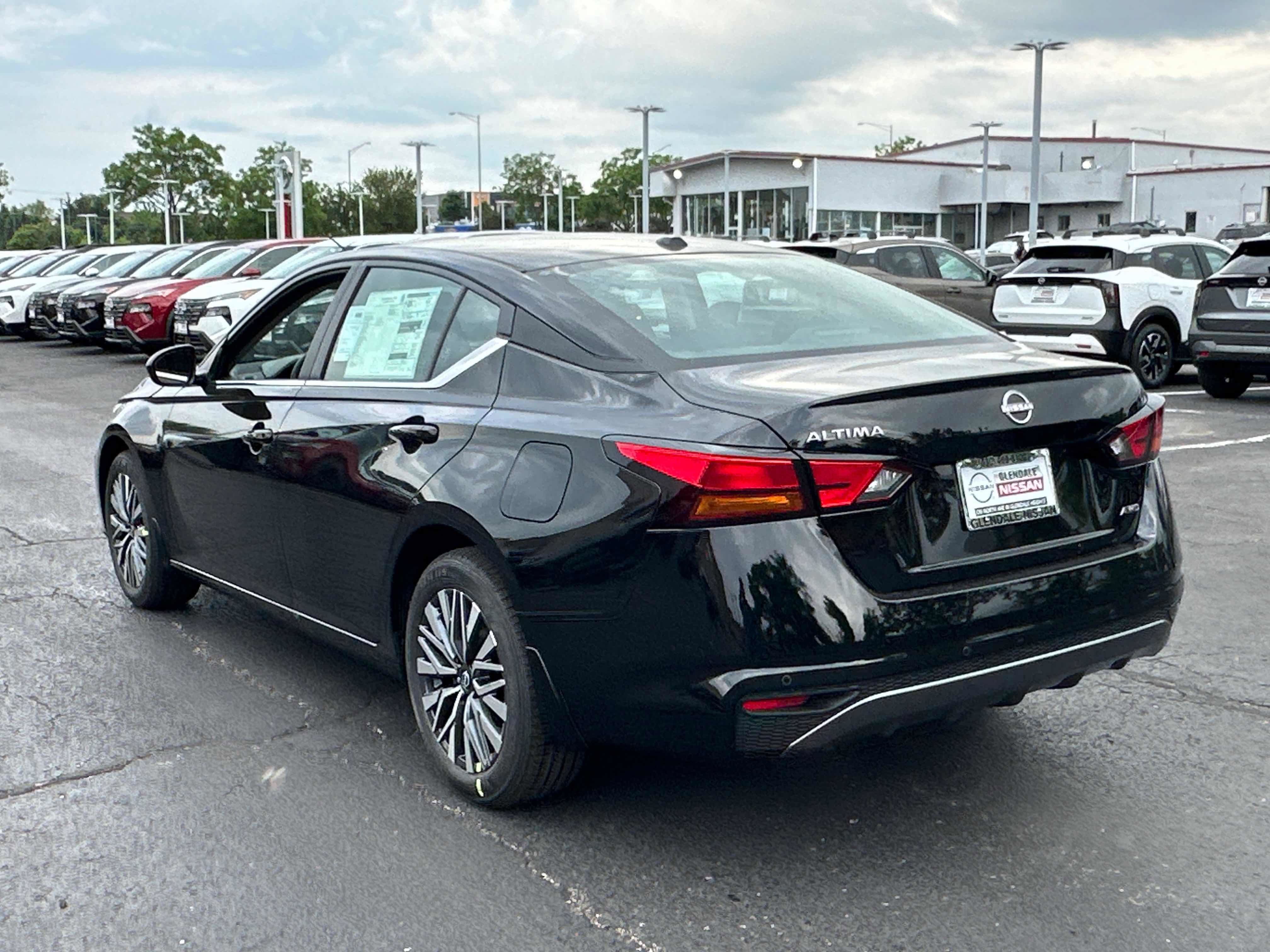 New 2026 Nissan Altima 2.5 SV AWD/4WD image 6