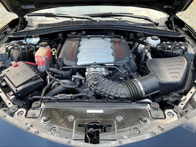 Used 2023 Chevrolet Camaro SS RWD image 31