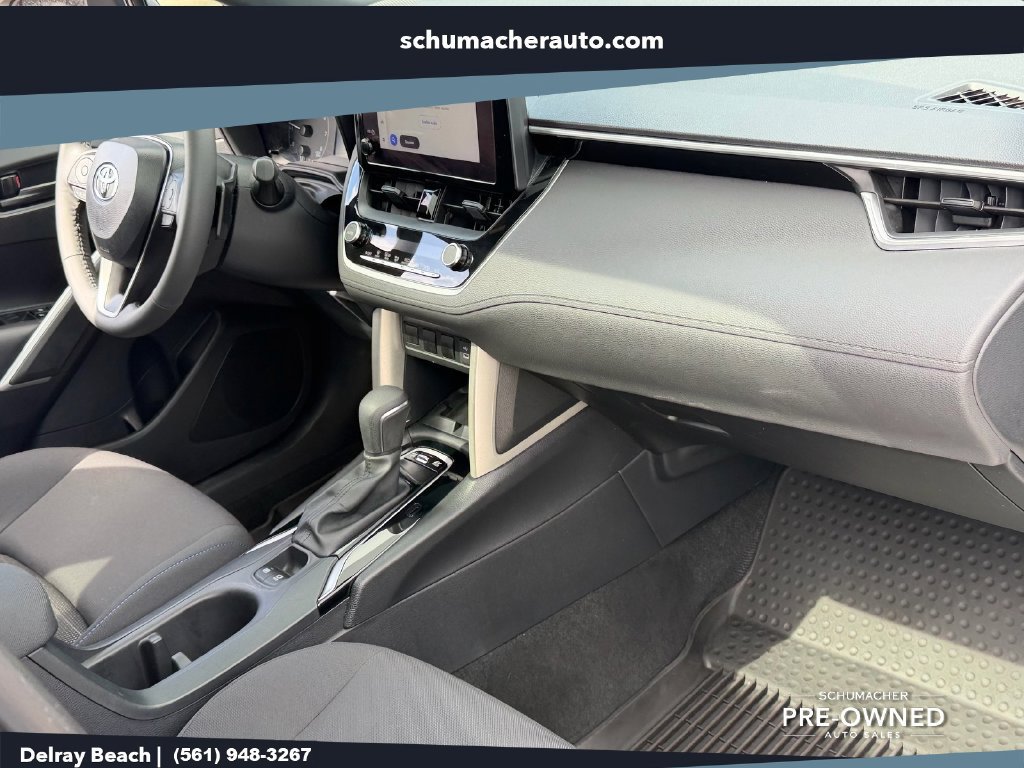 Used 2024 Toyota Corolla Cross AWD Hybrid w/ Moonroof Package image 16