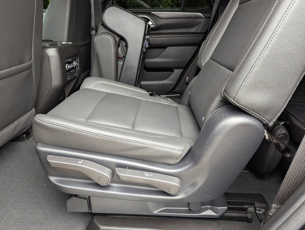 Used 2024 Chevrolet Tahoe Z71 w/ Off-Road Capability Package AWD/4WD image 21