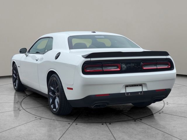 Certified 2022 Dodge Challenger R/T w/ Blacktop Package image 10
