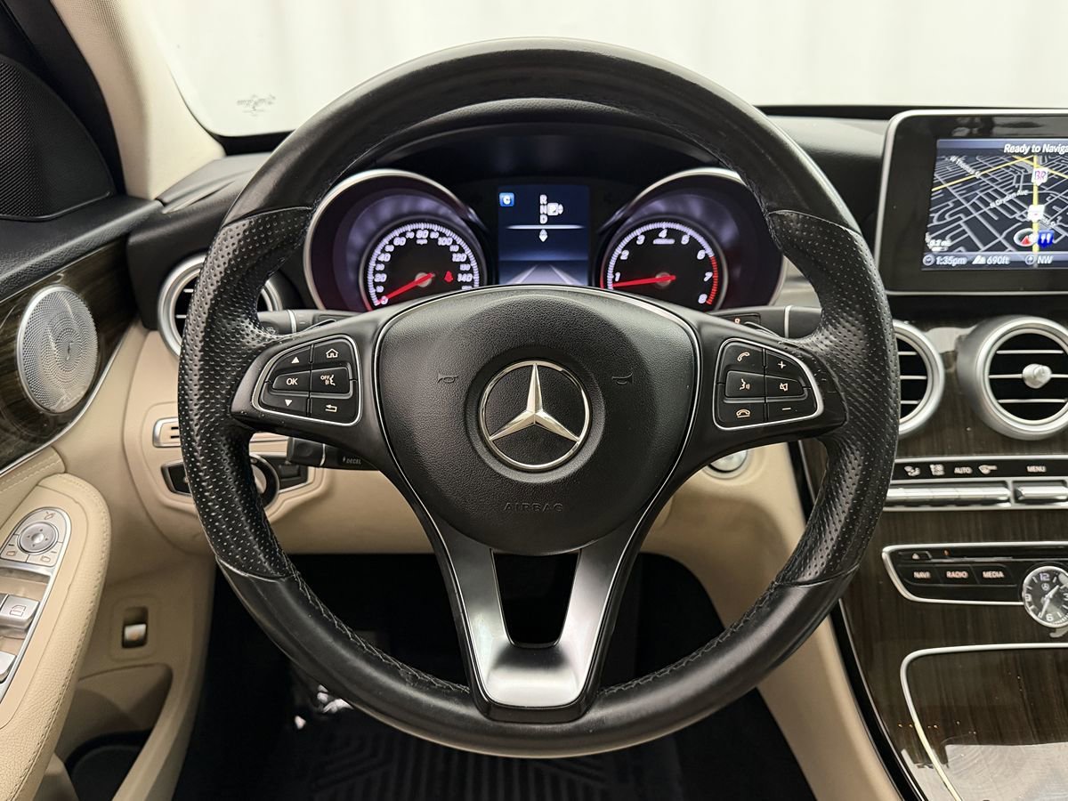 Used 2015 Mercedes-Benz C 300 4MATIC Sedan image 10