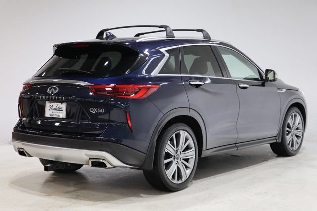 Used 2021 INFINITI QX50 Sensory AWD/4WD image 8