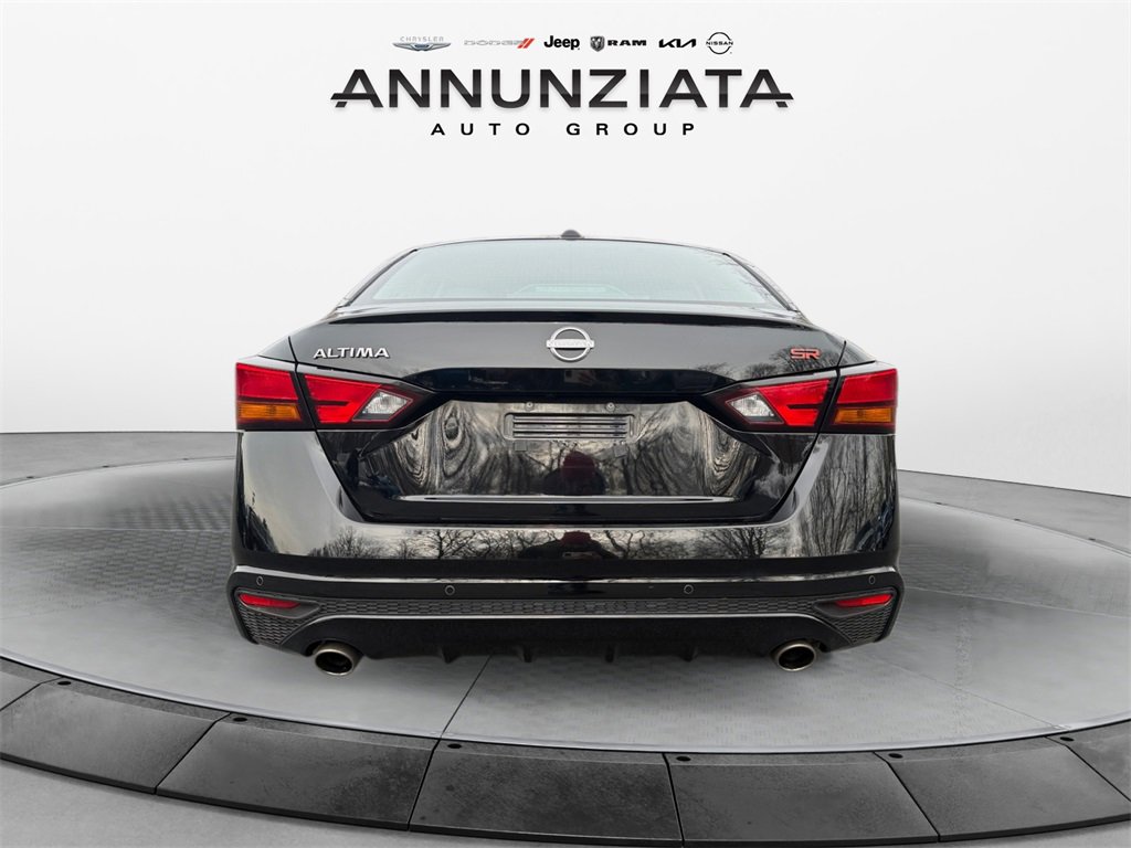 Used 2024 Nissan Altima 2.5 SR image 4