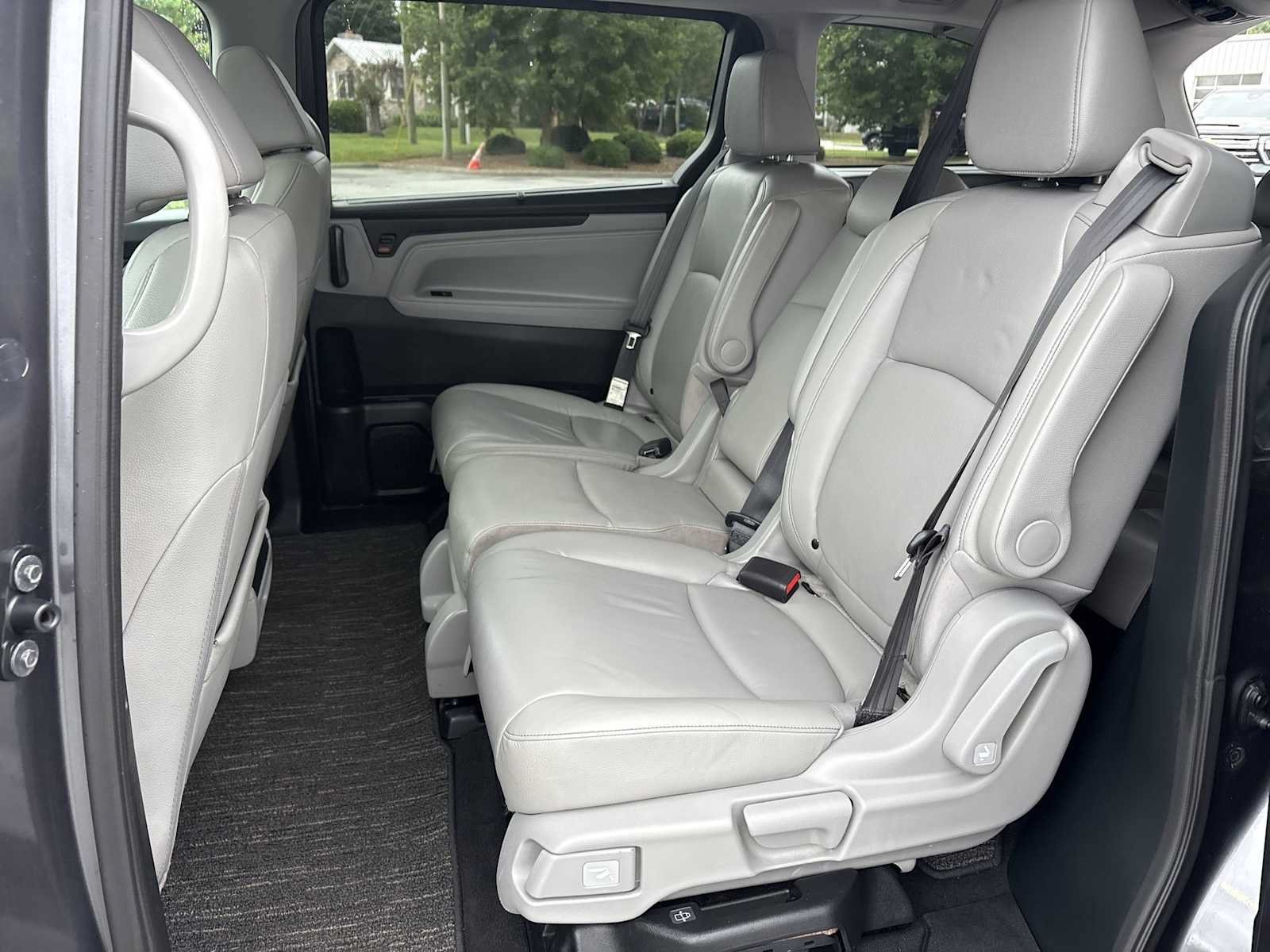 Used 2023 Honda Odyssey EX-L image 24