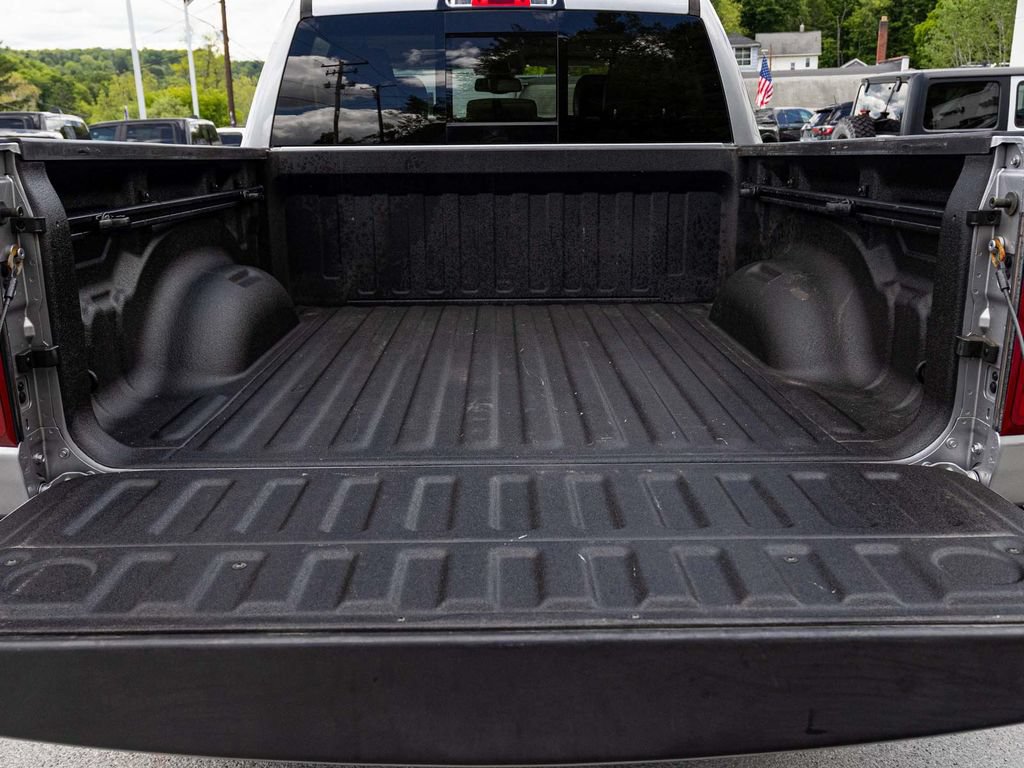 Used 2020 RAM 1500 Laramie AWD/4WD image 32