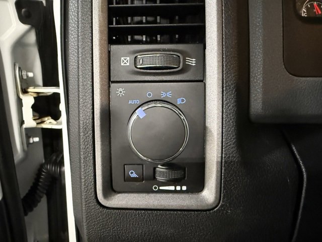 Used 2016 RAM 1500 ST w/ SXT Appearance Group image 15