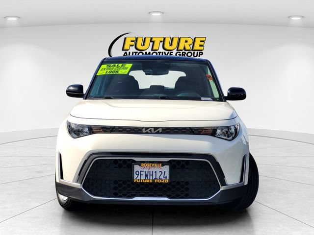 Used 2023 Kia Soul S FWD image 2