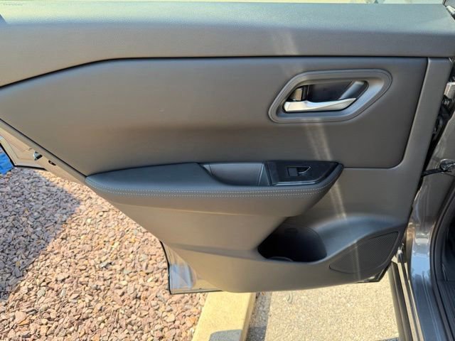 New 2026 Nissan Rogue SV w/ Cold Weather Package FWD image 30