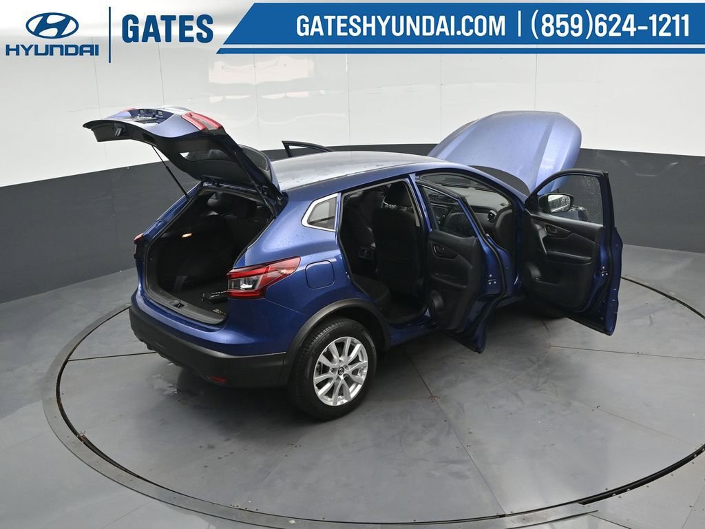Used 2022 Nissan Rogue Sport S image 46