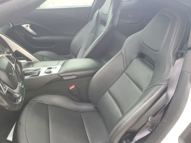 Used 2016 Chevrolet Corvette Stingray Coupe image 6