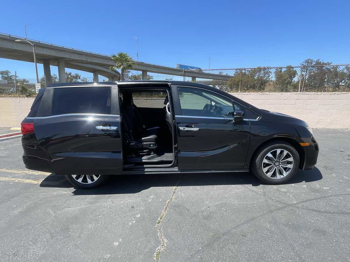 Used 2023 Honda Odyssey EX-L image 55