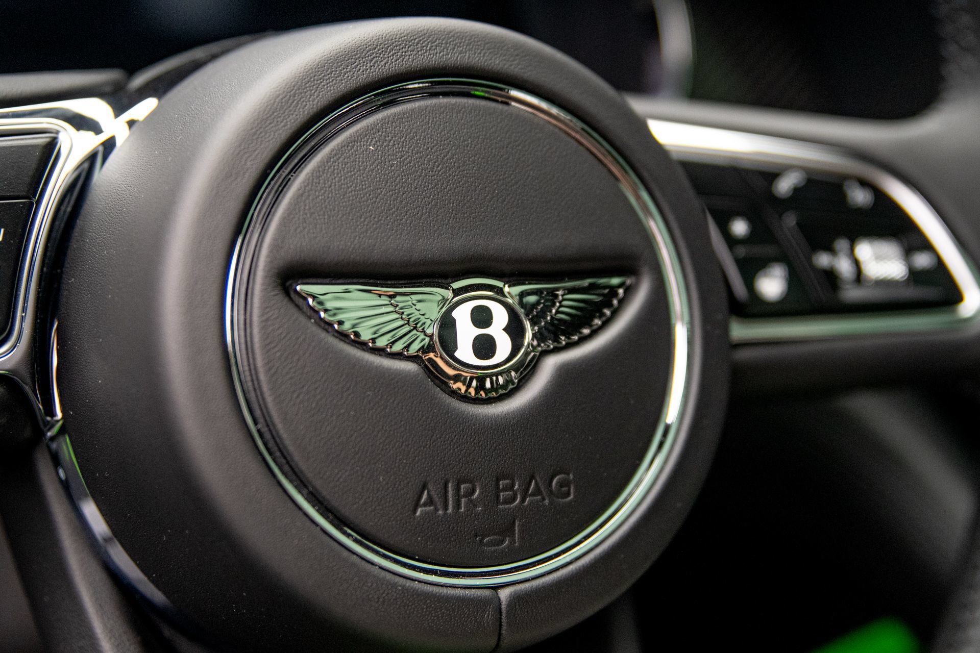 New 2026 Bentley Bentayga Speed AWD/4WD image 28