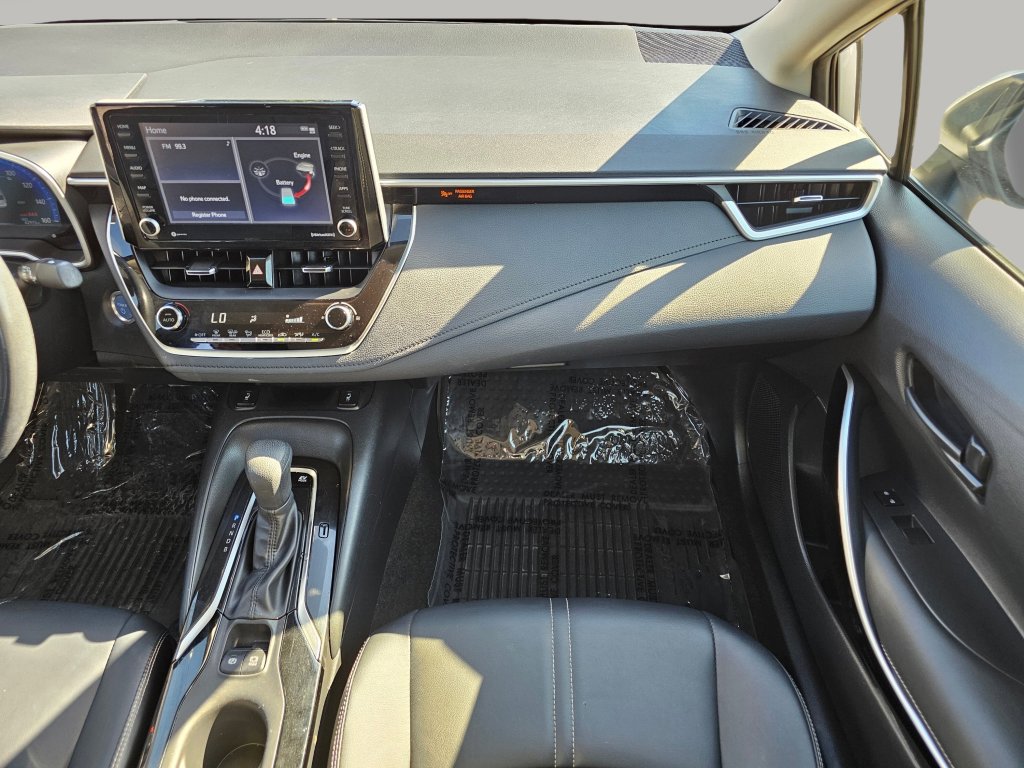 Used 2022 Toyota Corolla LE image 4