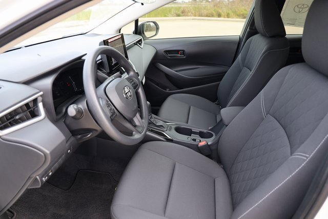 New 2026 Toyota Corolla LE image 9