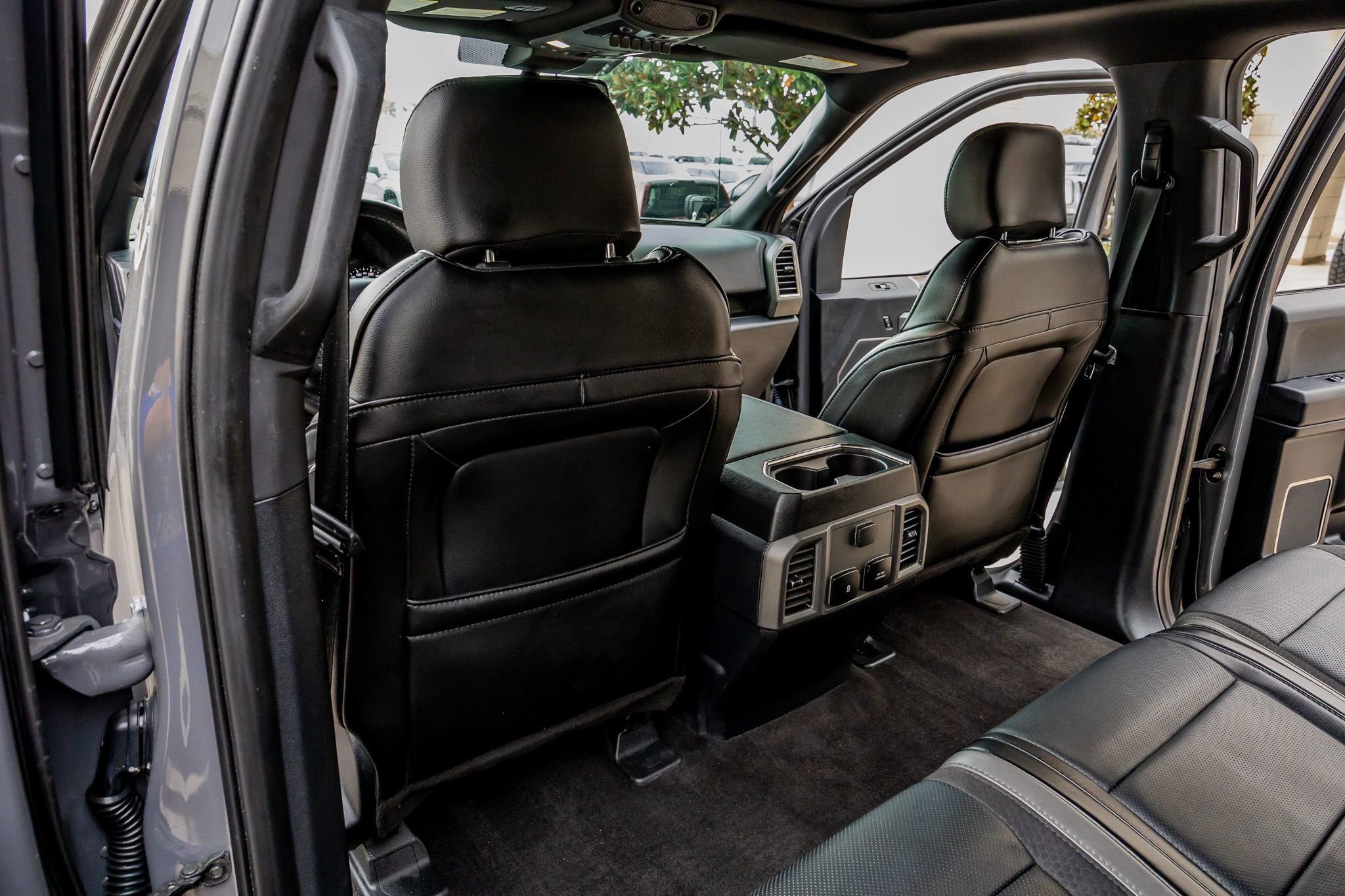 Used 2020 Ford F150 Raptor w/ Equipment Group 802A Luxury image 34