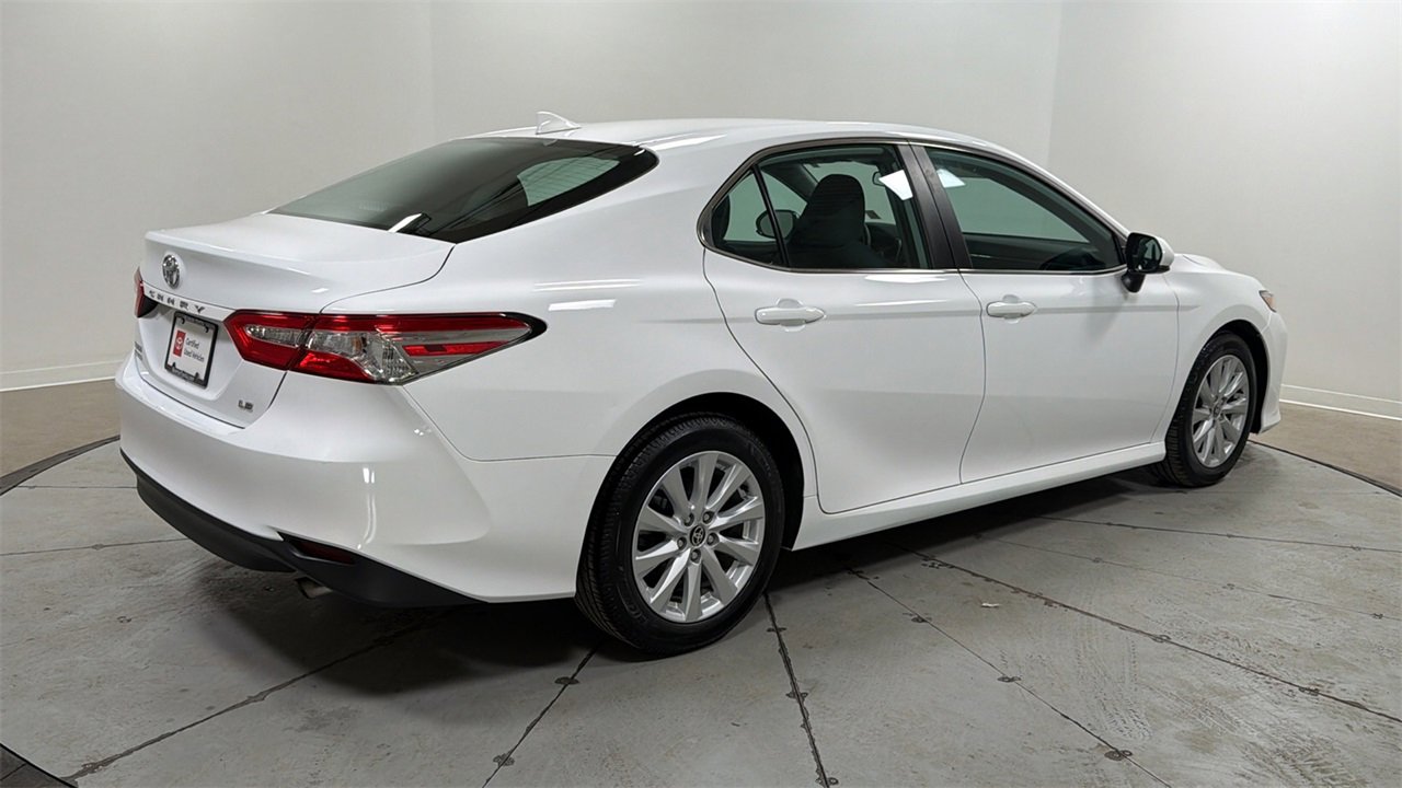 Certified 2020 Toyota Camry LE image 5