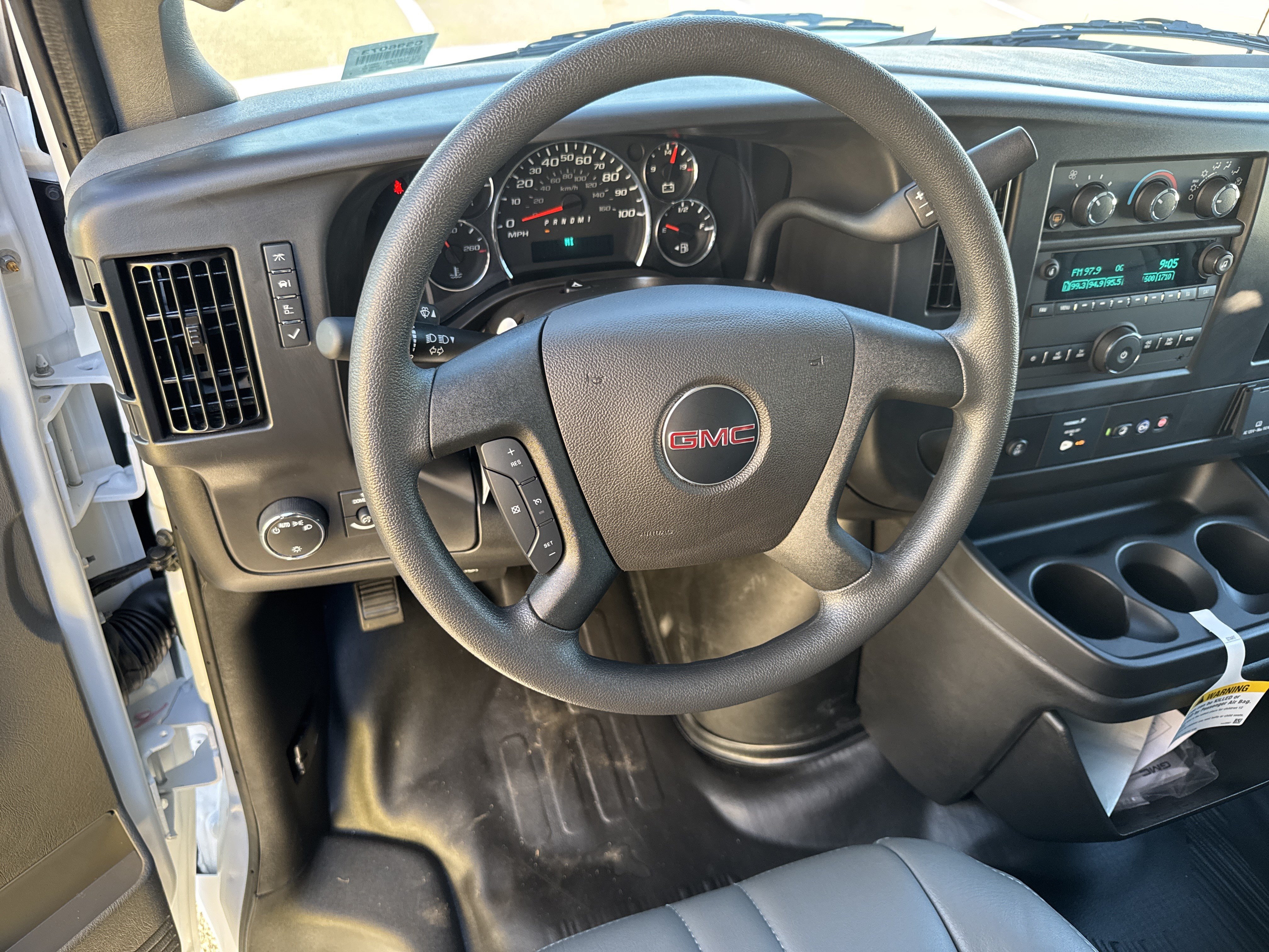 New 2025 GMC Savana 2500 w/ Driver Convenience Package RWD image 18