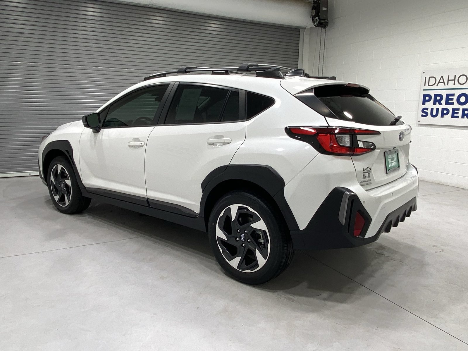 Used 2024 Subaru Crosstrek 2.5i Limited w/ Crosstrek Mirror Package AWD/4WD image 6