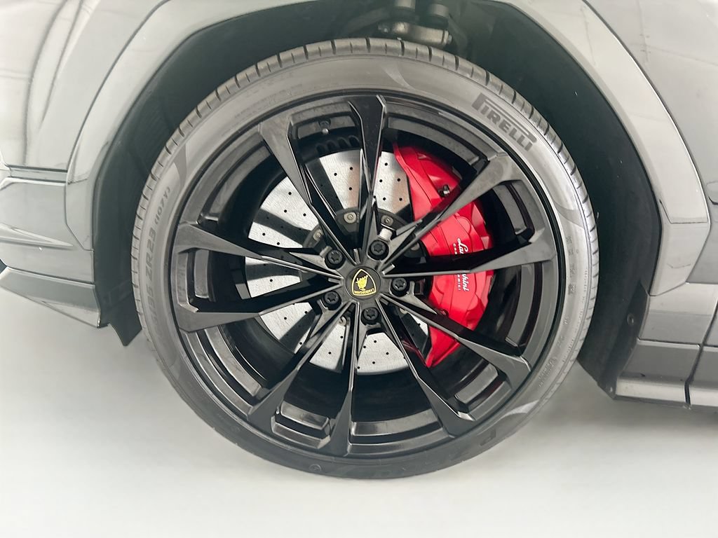 Used 2024 Lamborghini Urus S AWD/4WD image 29