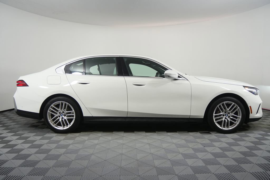 Certified 2025 BMW 530i xDrive w/ Executive Package AWD/4WD image 2