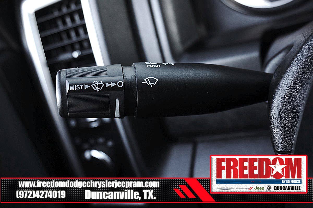 Used 2024 RAM 1500 Classic SLT RWD image 28