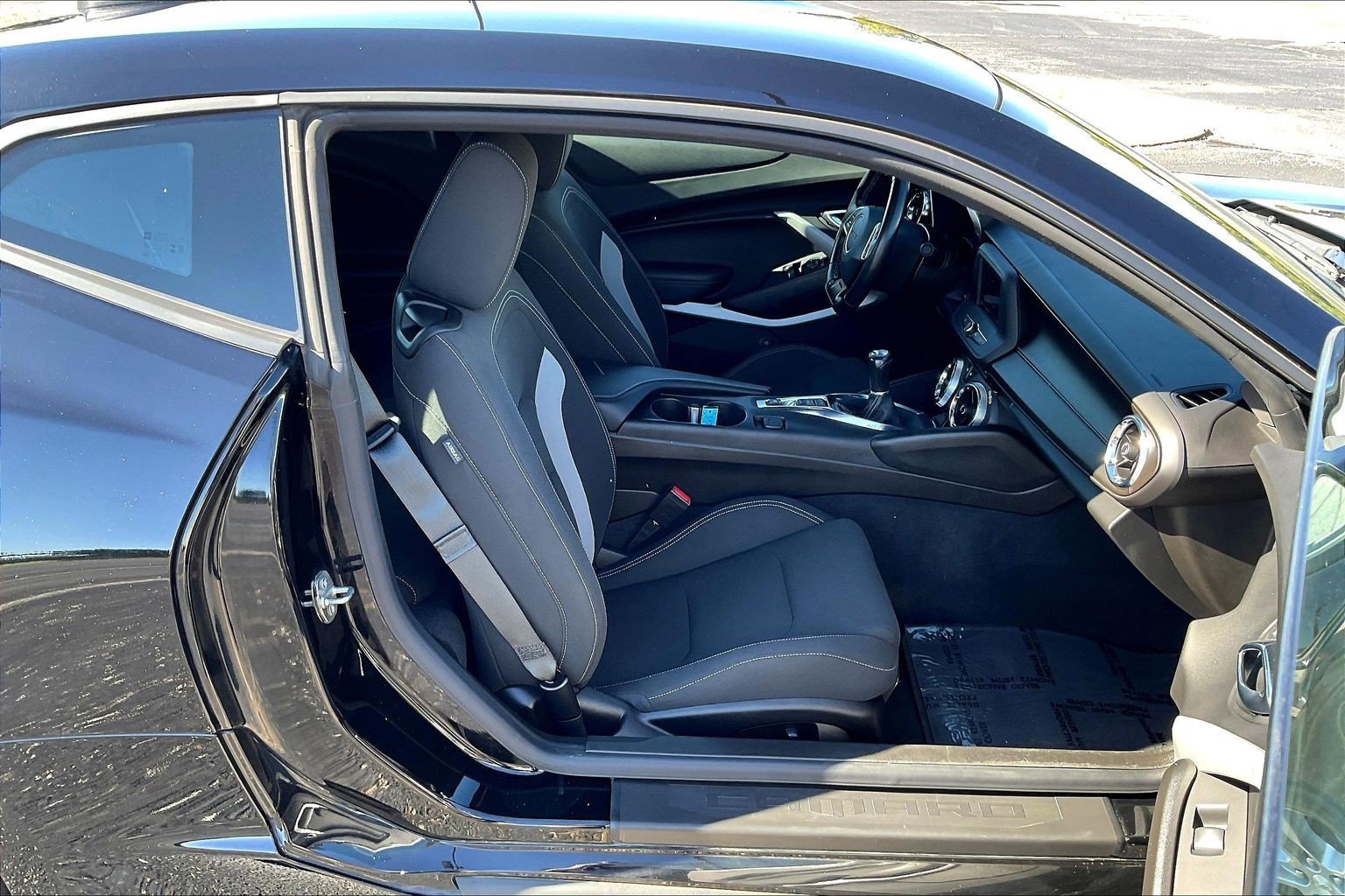 Used 2021 Chevrolet Camaro LS image 7