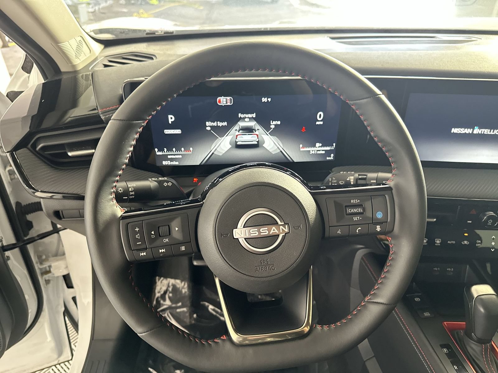 Certified 2026 Nissan Kicks SR w/ SR Premium Package FWD image 14