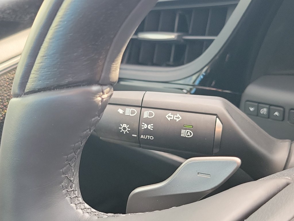 Used 2022 Lexus ES 350 Ultra Luxury FWD image 17