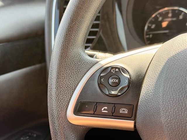 Used 2020 Mitsubishi Outlander AWD image 24