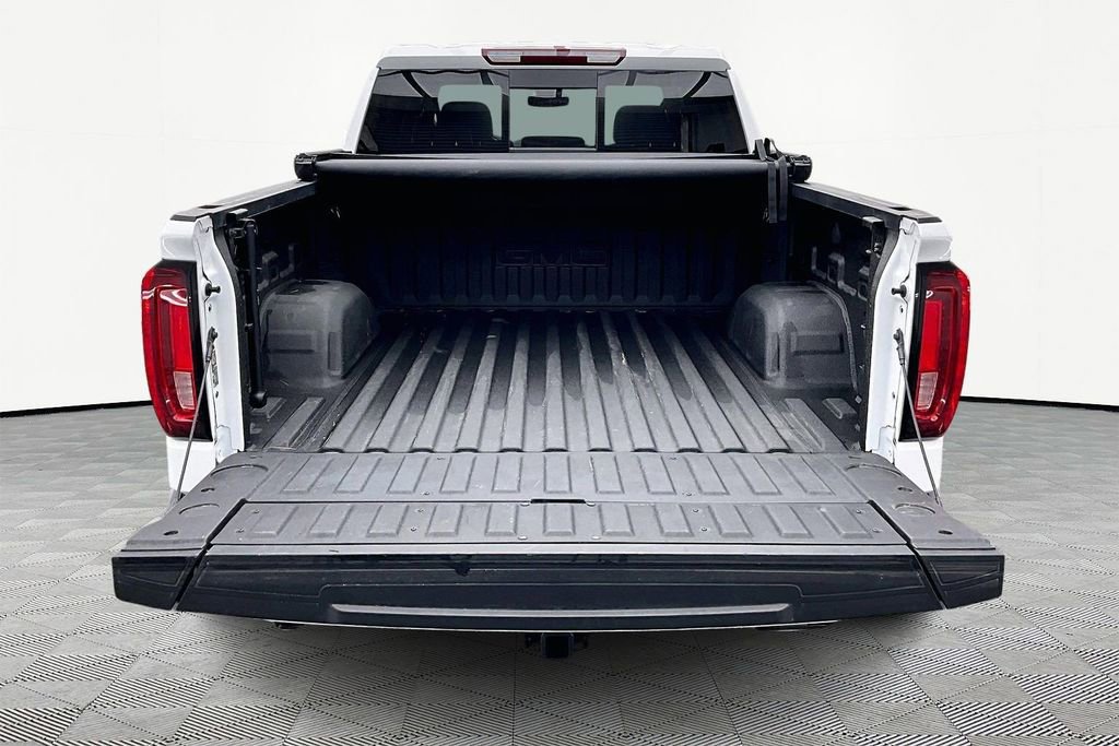 Used 2024 GMC Sierra 1500 SLT w/ SLT Premium Package AWD/4WD image 18