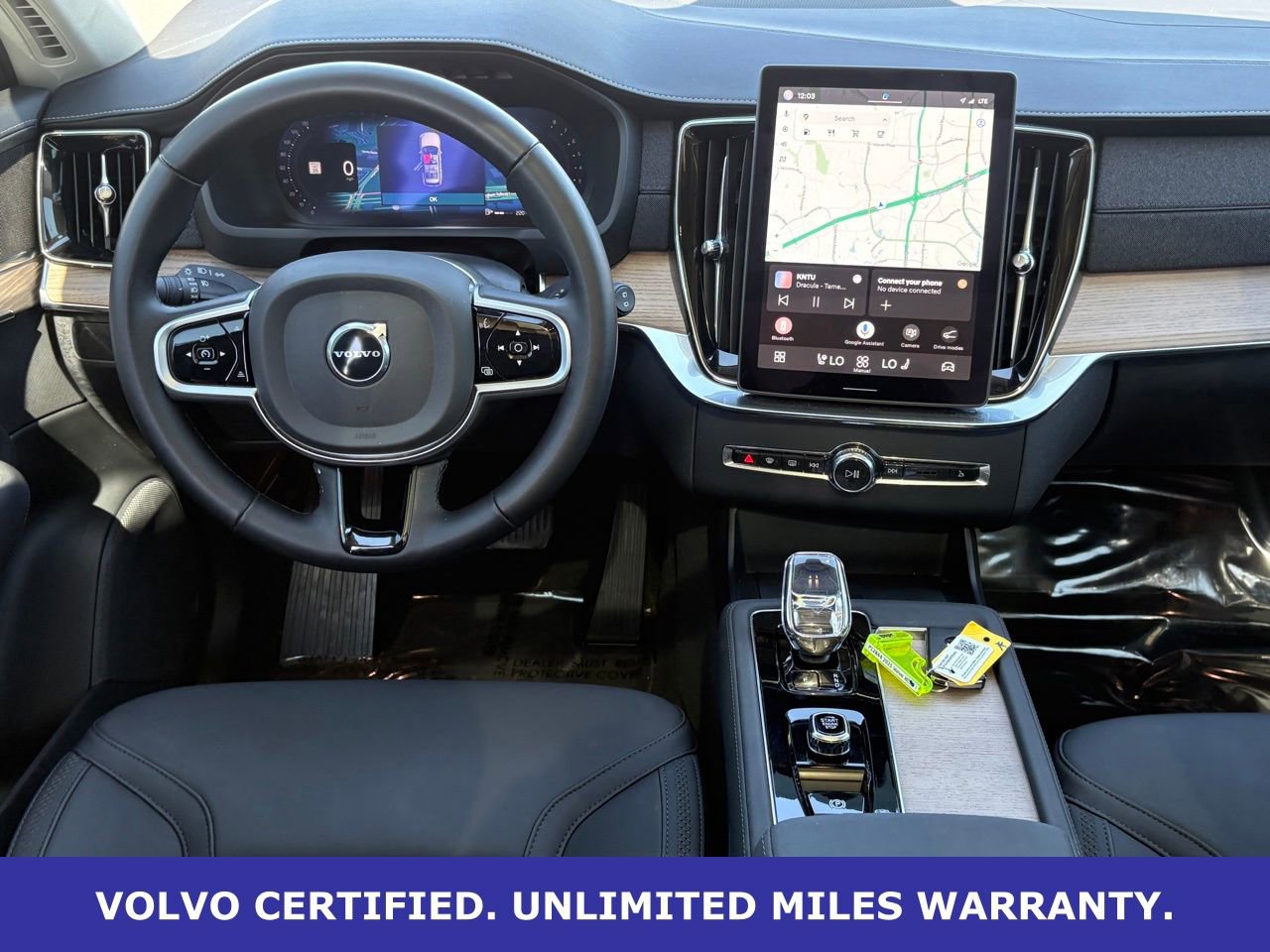 Certified 2025 Volvo XC90 B6 Plus image 14