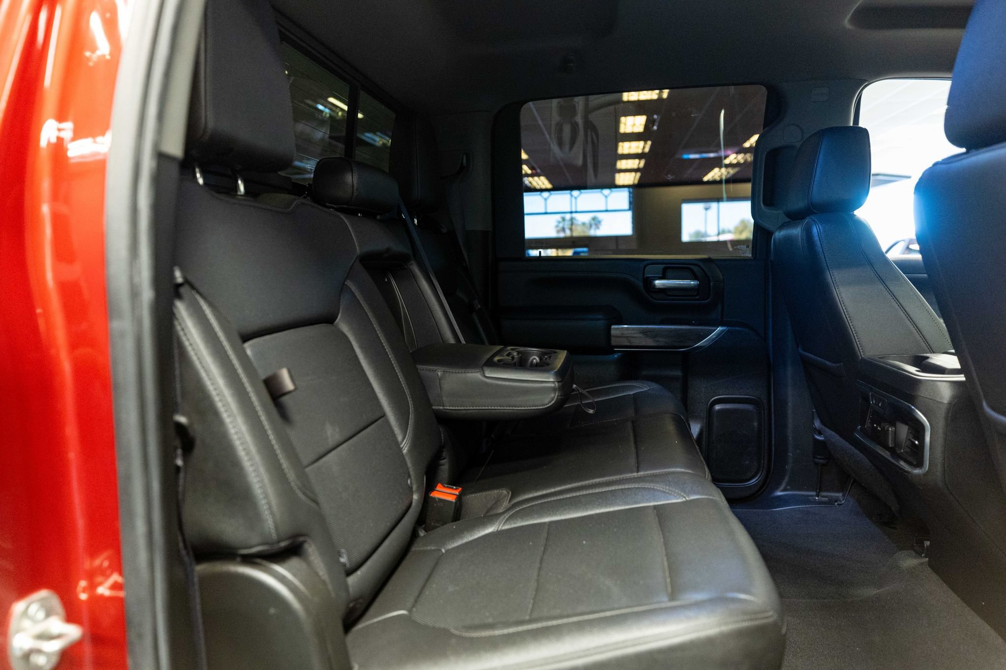 Used 2021 Chevrolet Silverado 2500 LTZ w/ LTZ Convenience Package AWD/4WD image 15