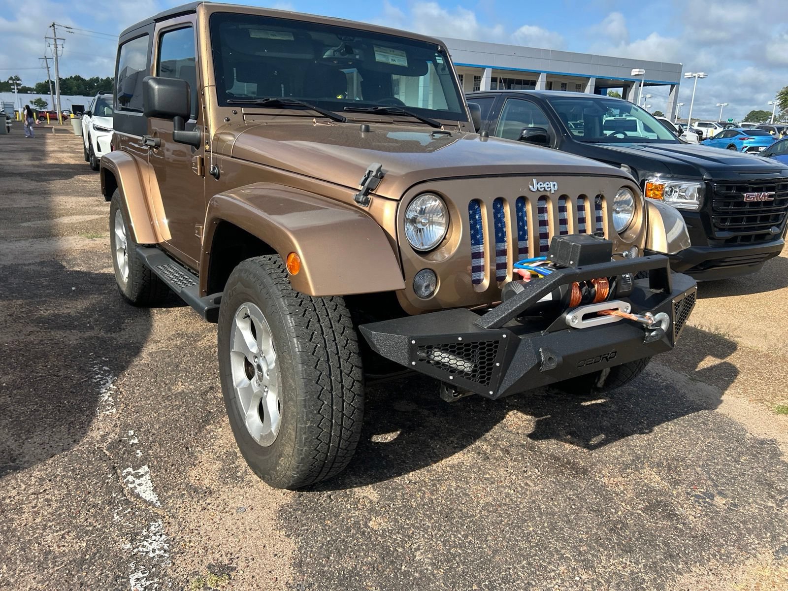 Used 2015 Jeep Wrangler Sahara w/ Dual Top Group AWD/4WD image 22