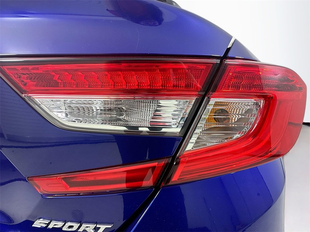 Used 2021 Honda Accord Sport image 10