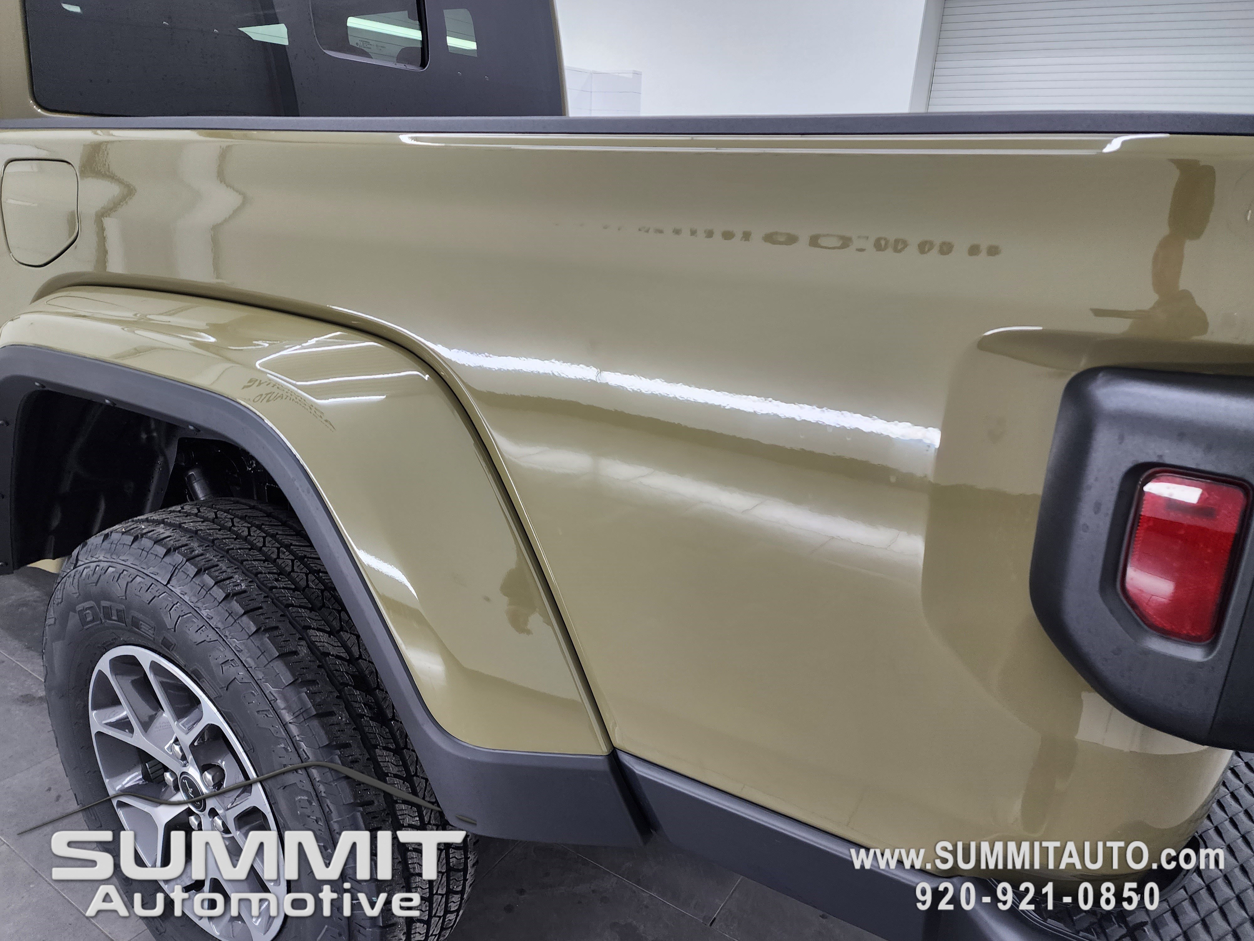 New 2026 Jeep Gladiator Sport image 27