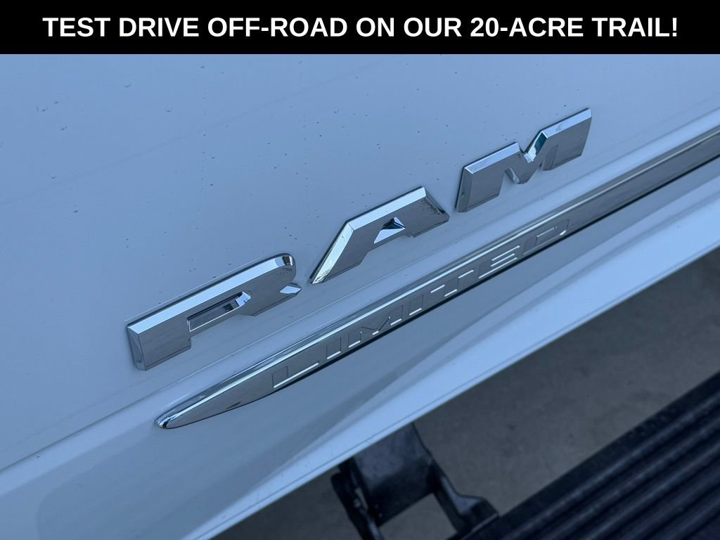 New 2026 RAM 2500 Limited AWD/4WD image 34