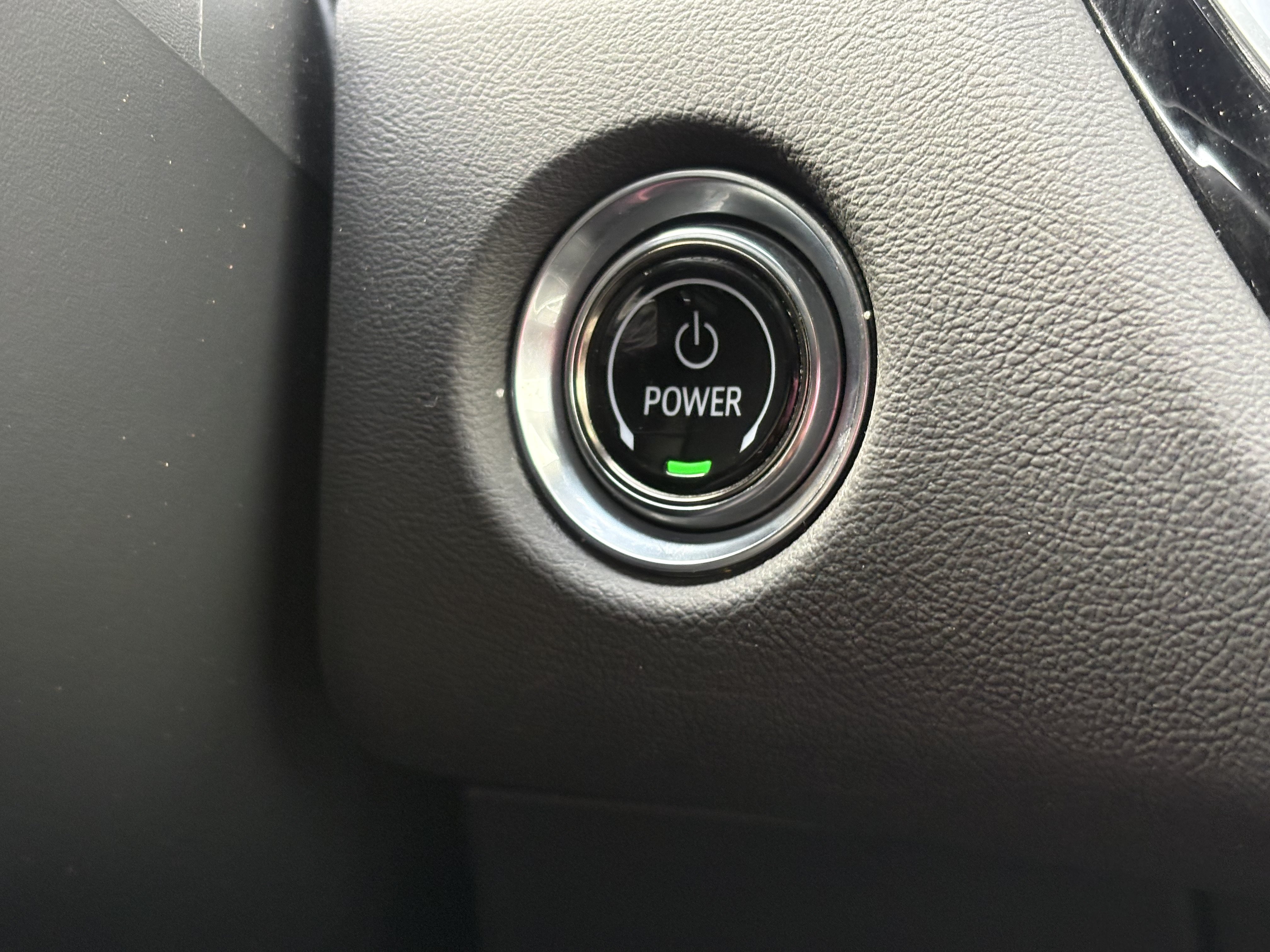 Used 2024 Cadillac Lyriq Sport AWD/4WD image 30